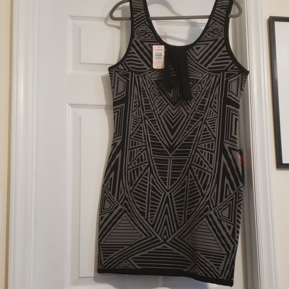 Nwt Torrid Size 1 Black and Grey sweater dress